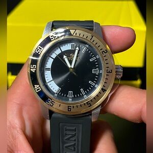 Invicta mens divers watch new 45mm water resistant